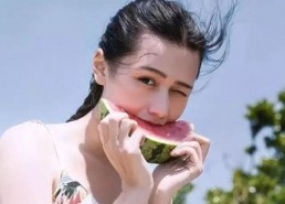 娱乐吃瓜的头像女生可爱