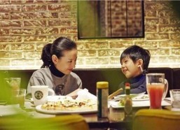 娱乐吃瓜酱父子,揭秘娱乐圈背后的温馨故事