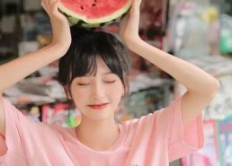 娱乐吃瓜酱的头像是谁,揭秘头像背后的神秘人物